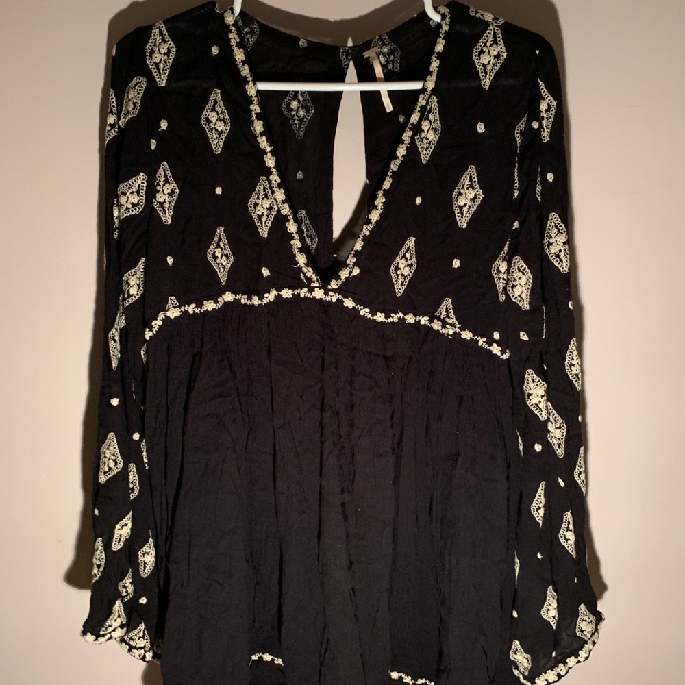 White Embroidered Black Tunic